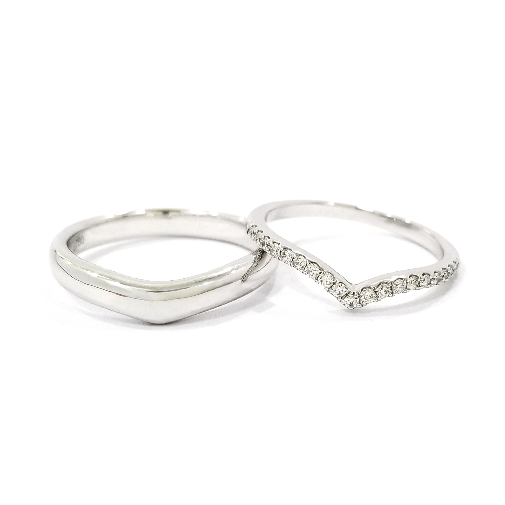 18K白金天然鑽石結婚戒指