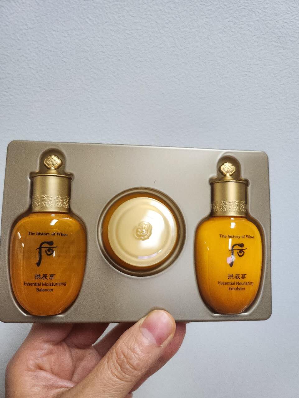 【預購】AKR081201 The Whoo 后 拱辰享陰陽平衡水乳霜套裝 (3支裝)