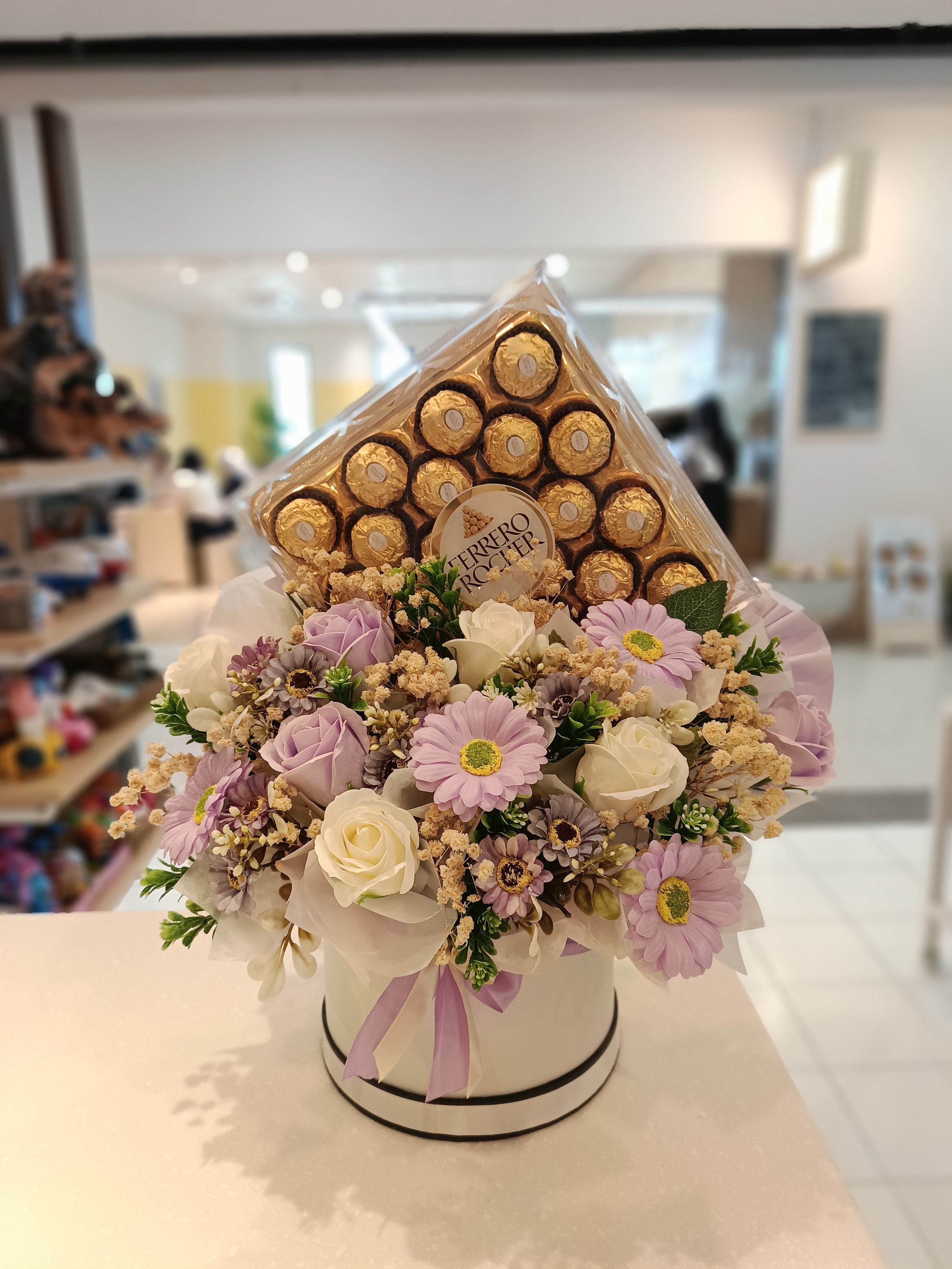 SOAP FLOWER ARRANGEMENT - SFA63