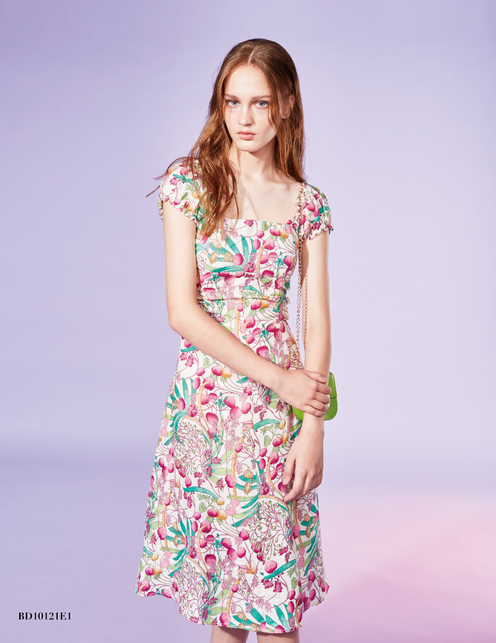 BD10121E1 法式花影夏娃果實花方領短洋裝