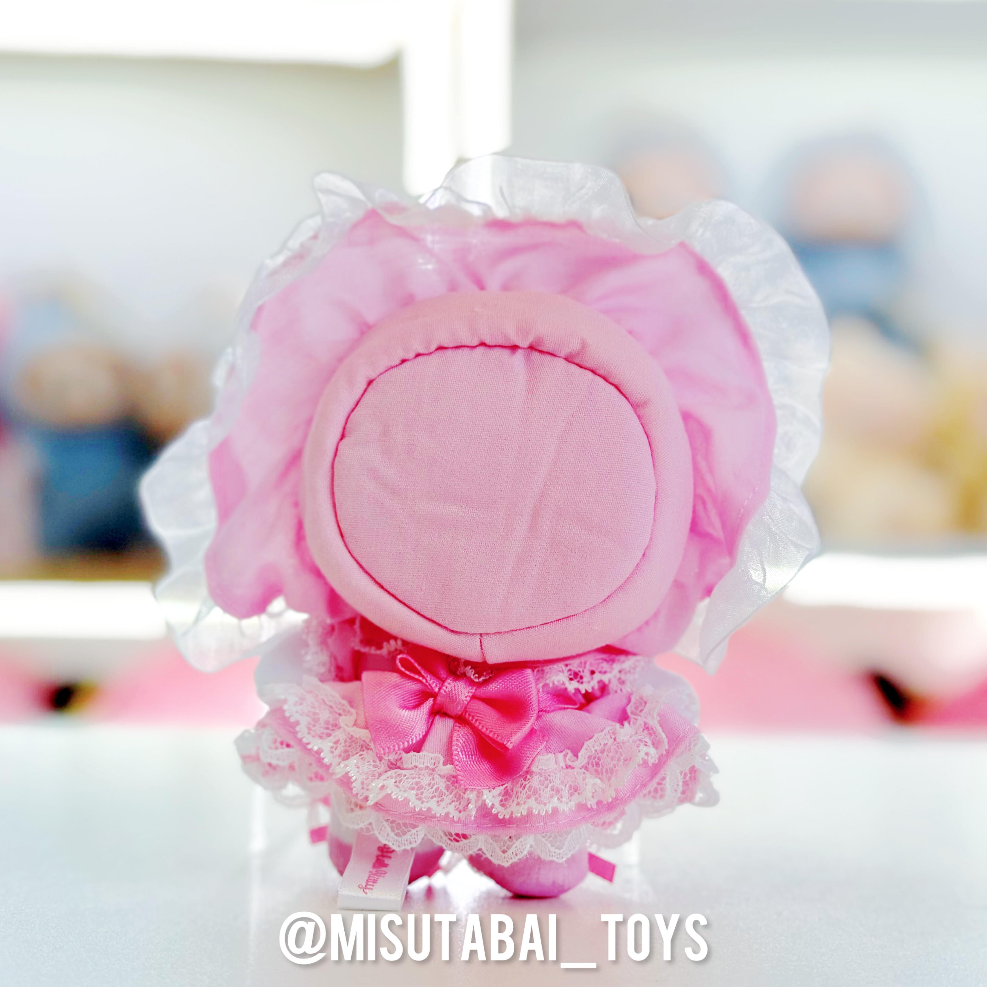 Hello Kitty Lovely Frill Mascot Keychain Lolita (Pink)