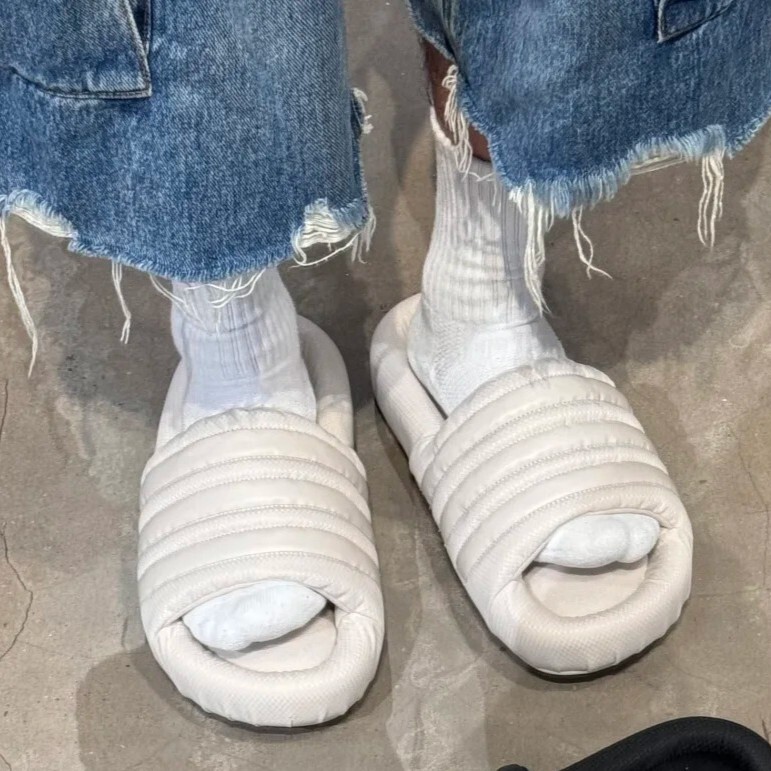 Adidas Adilette 24 三線 舒適 麵包 雲朵 拖鞋 奶茶