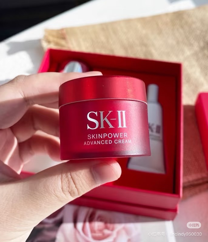 (預購商品 8/18收單)  SK-II 致臻肌活能量活膚霜15G 滋潤型