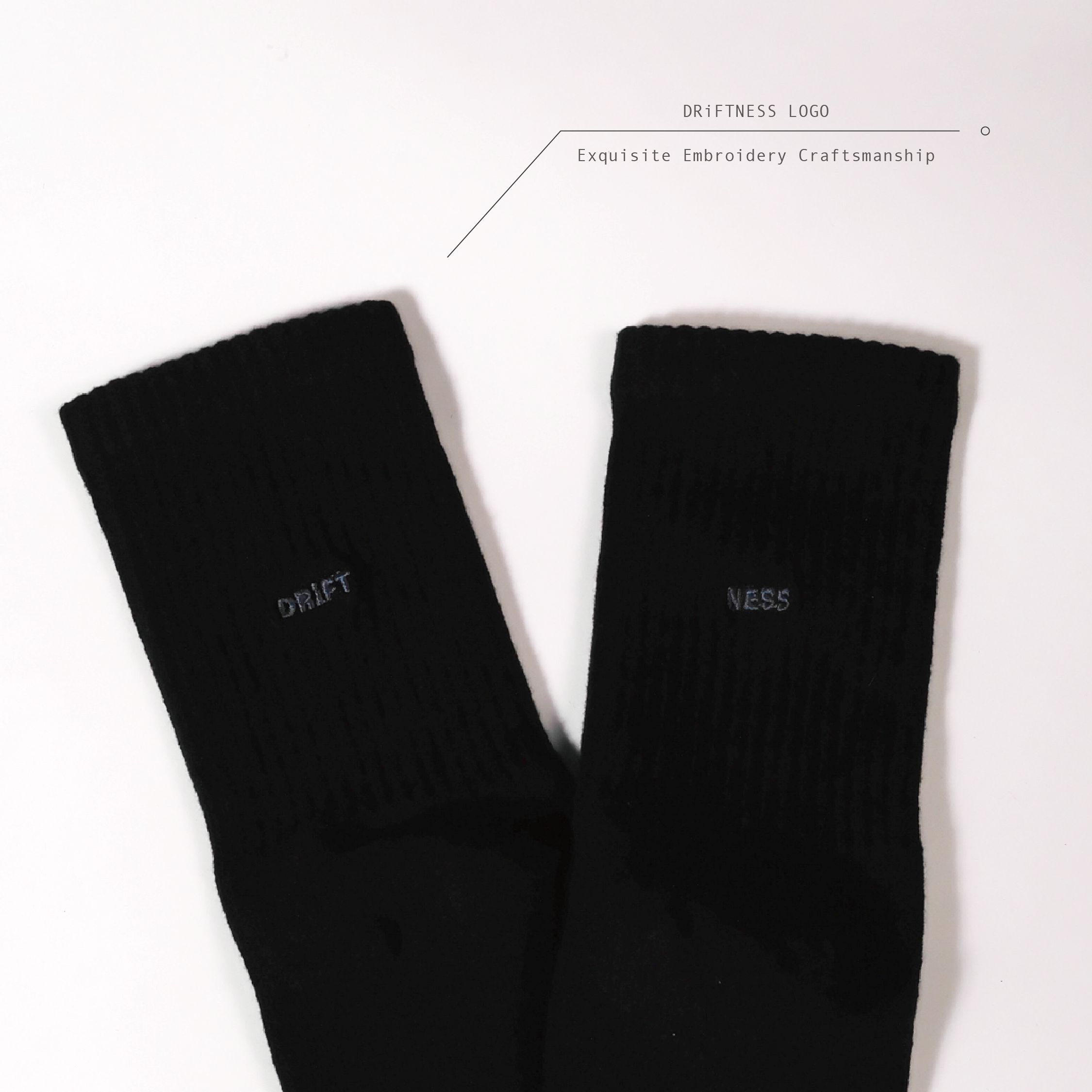 DRiFTNESS｜5SS-N01 LOGO 刺繡長襪 - Black