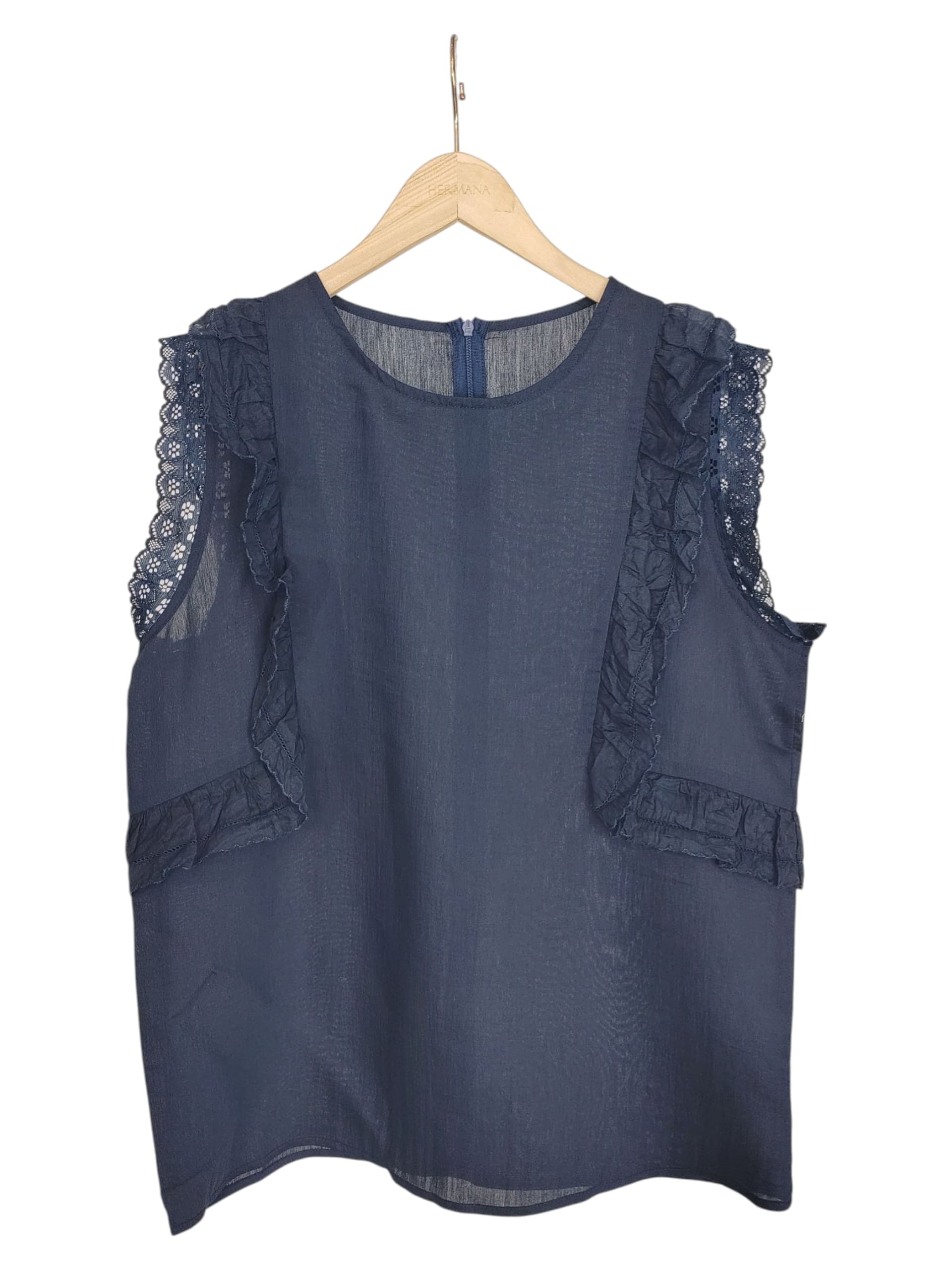 拼蕾絲袖背心  (現貨款式）