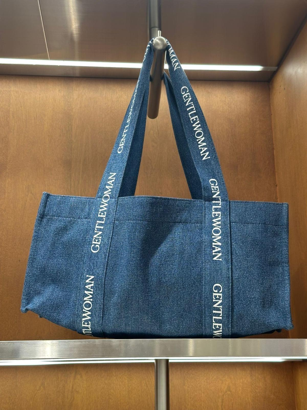 Gentle Woman Stella Shoulder Bag