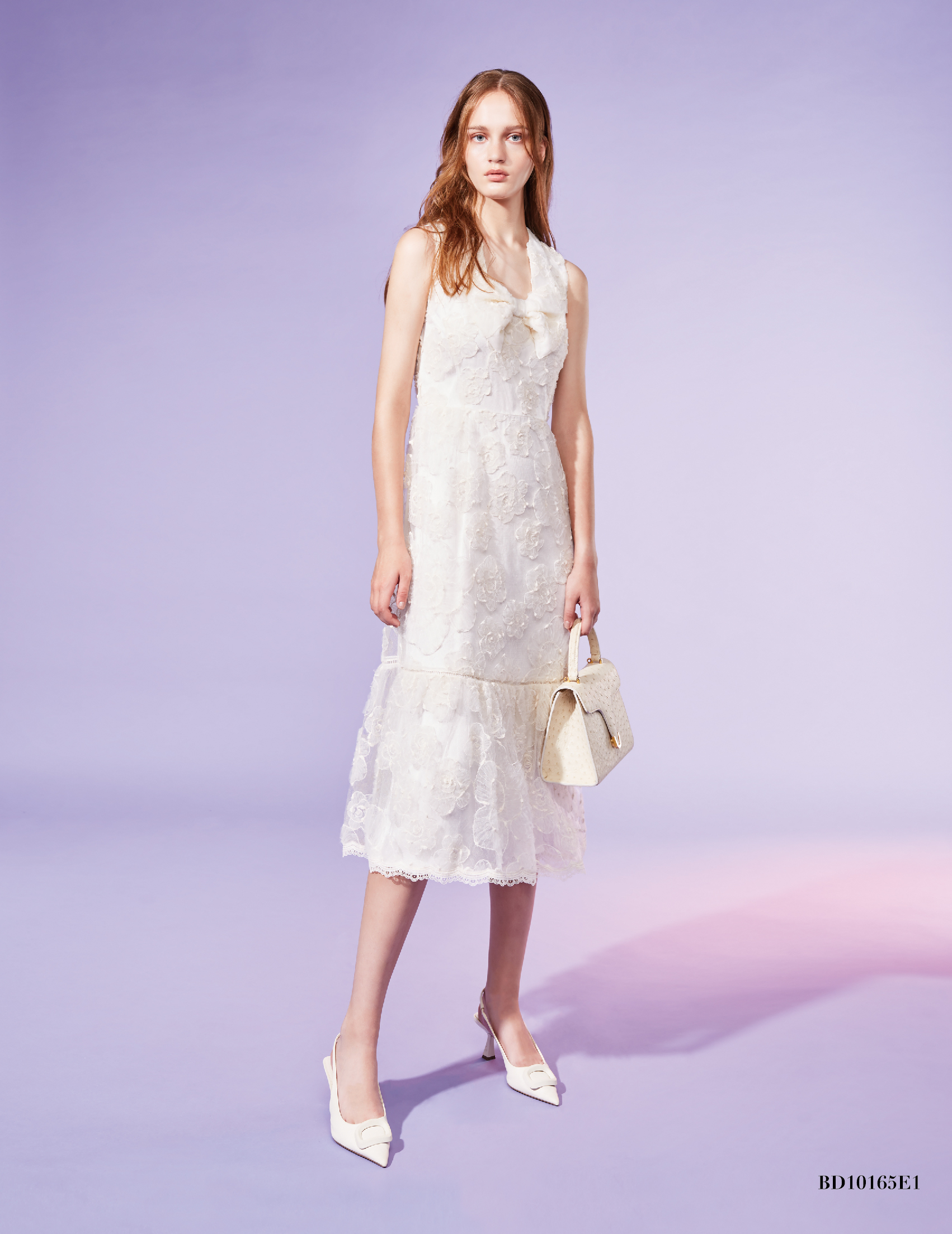 BD10165E1 新藝術花園立體花蝴蝶刺繡無袖X型中長洋