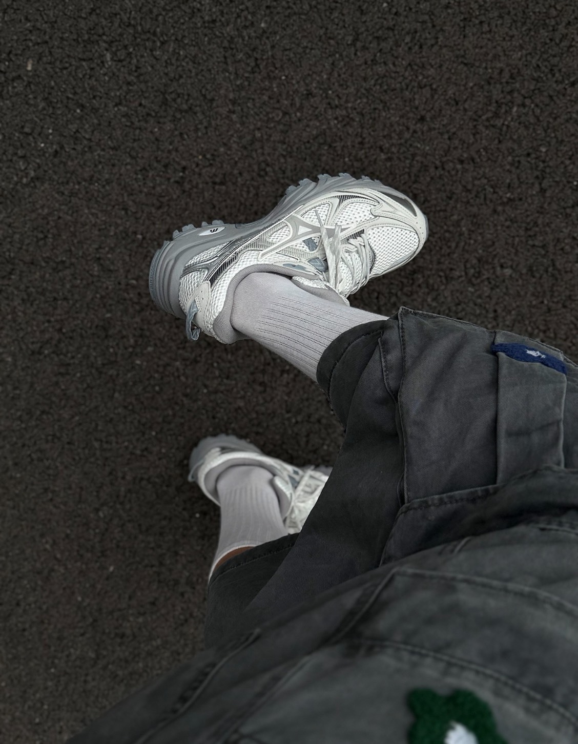 Mizuno 美津濃 FIYI TL V2 冷灰白 海洋之心 減震支撐 透氣低筒跑步鞋 男女同款 D1GH251902 Aug25