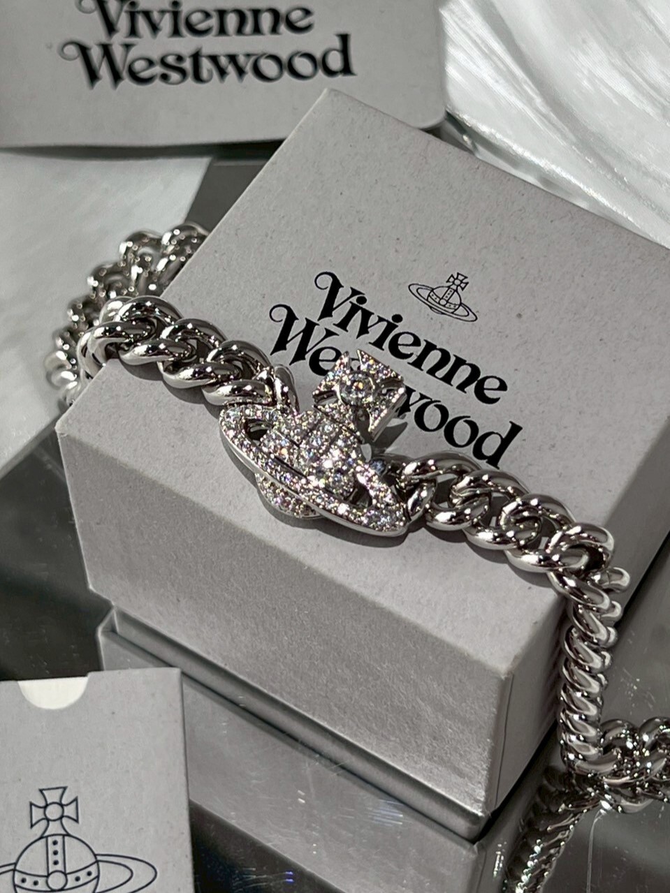 Vivienne Westwood 經典款 帶鑽土星 古巴鍊 項鍊