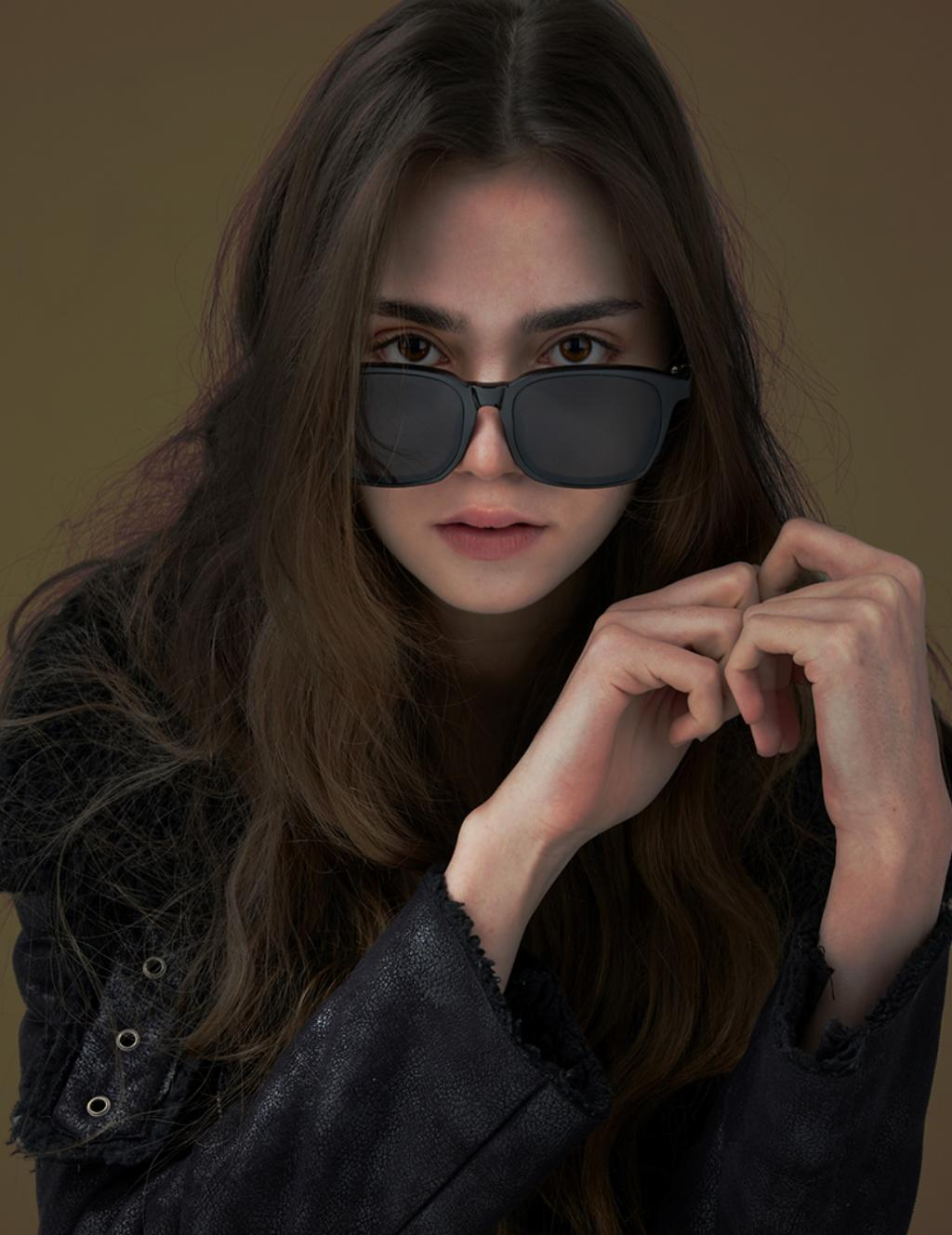 Reclow B108 Sunglasses(Black)