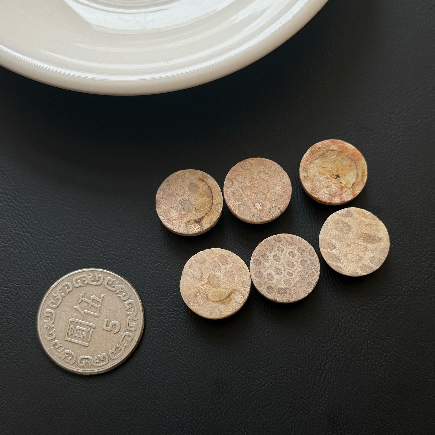 [原石] 珊瑚玉 水晶蛋面