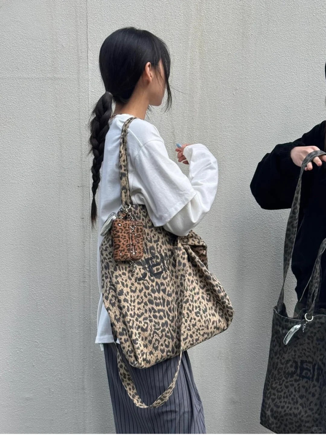 DEINET LOGO 豹紋 雙面 托特包 可斜肩背  卡其 / 灰綠