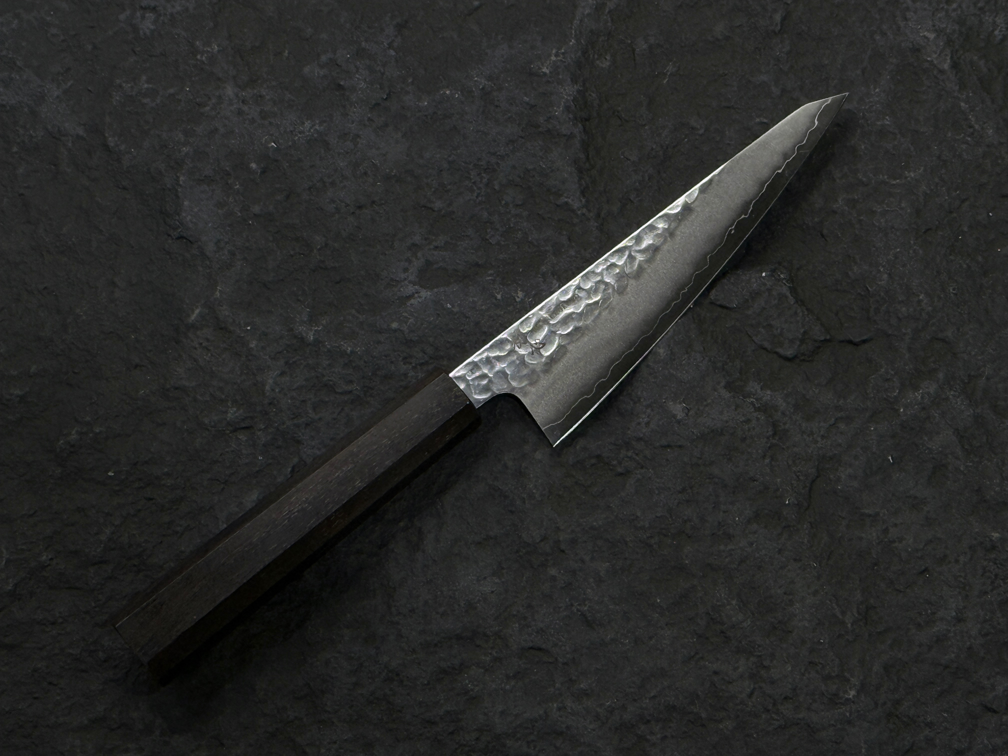 初心 隼 銀三鋼 槌目 骨透 黑檀柄