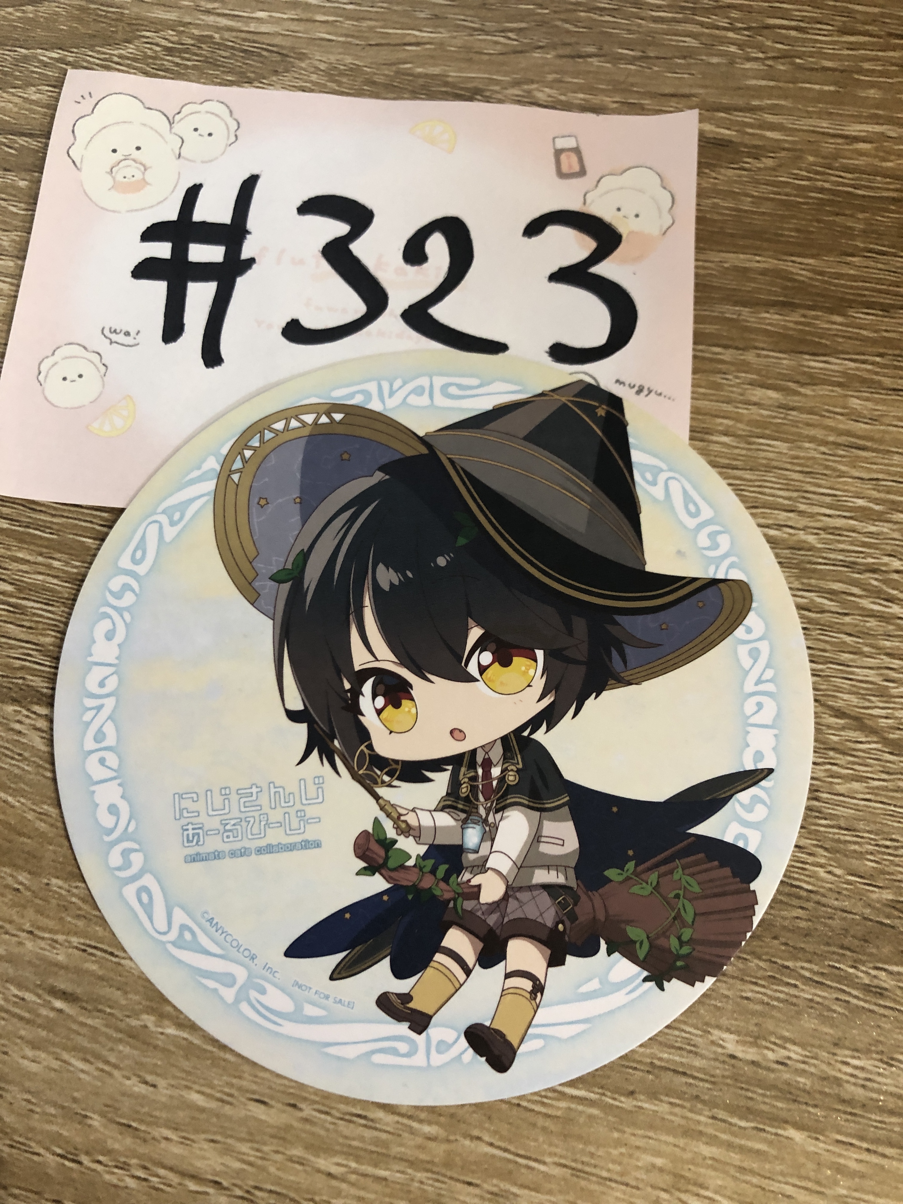 彩虹社   MASHIRO 杯墊#323