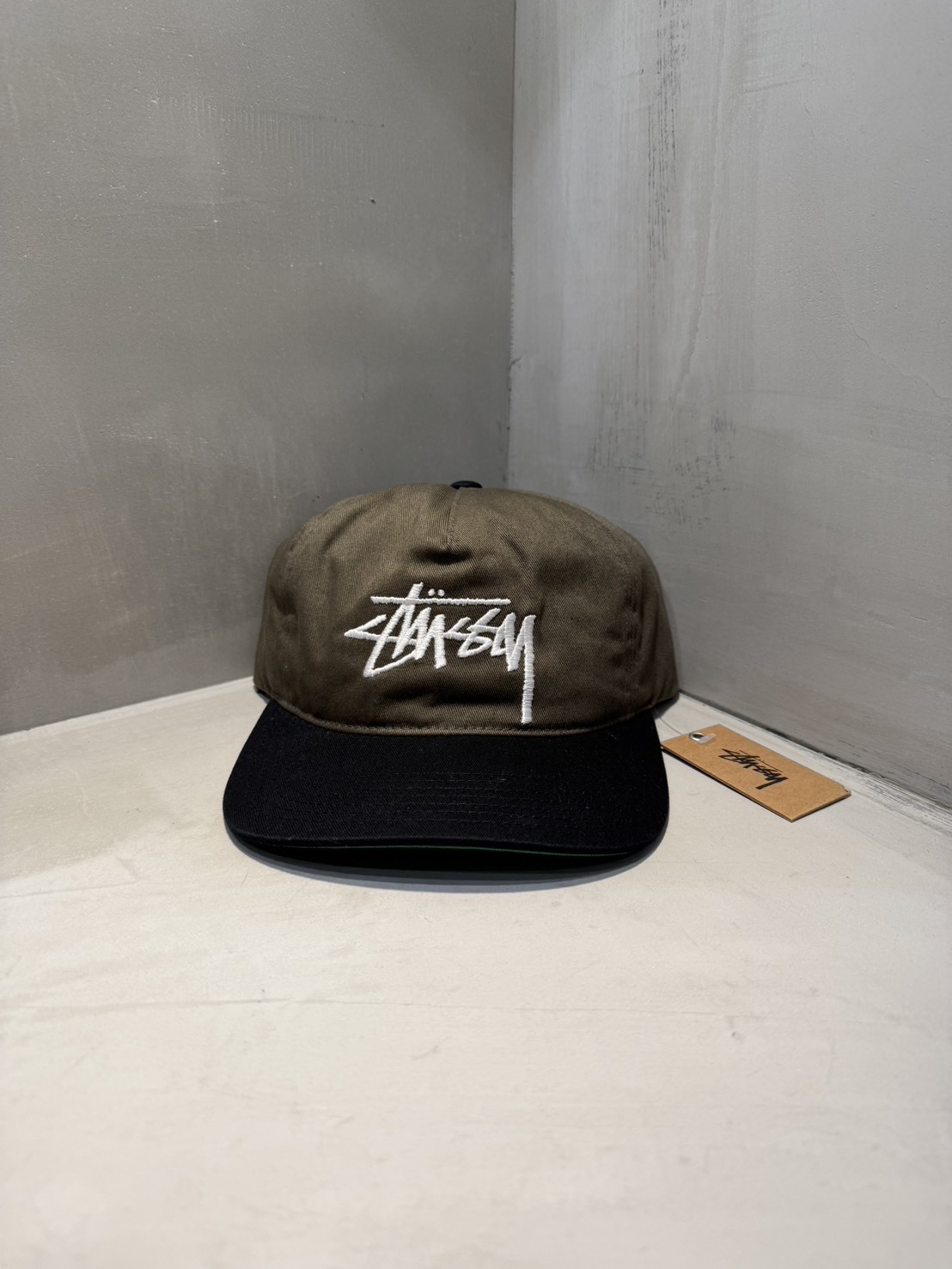 STUSSY軍綠棒球帽