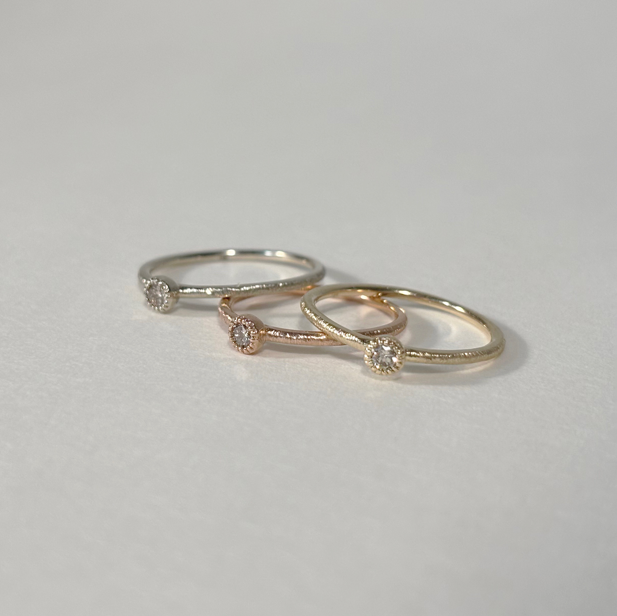 14K Hazy蛋糕圓鑽戒指