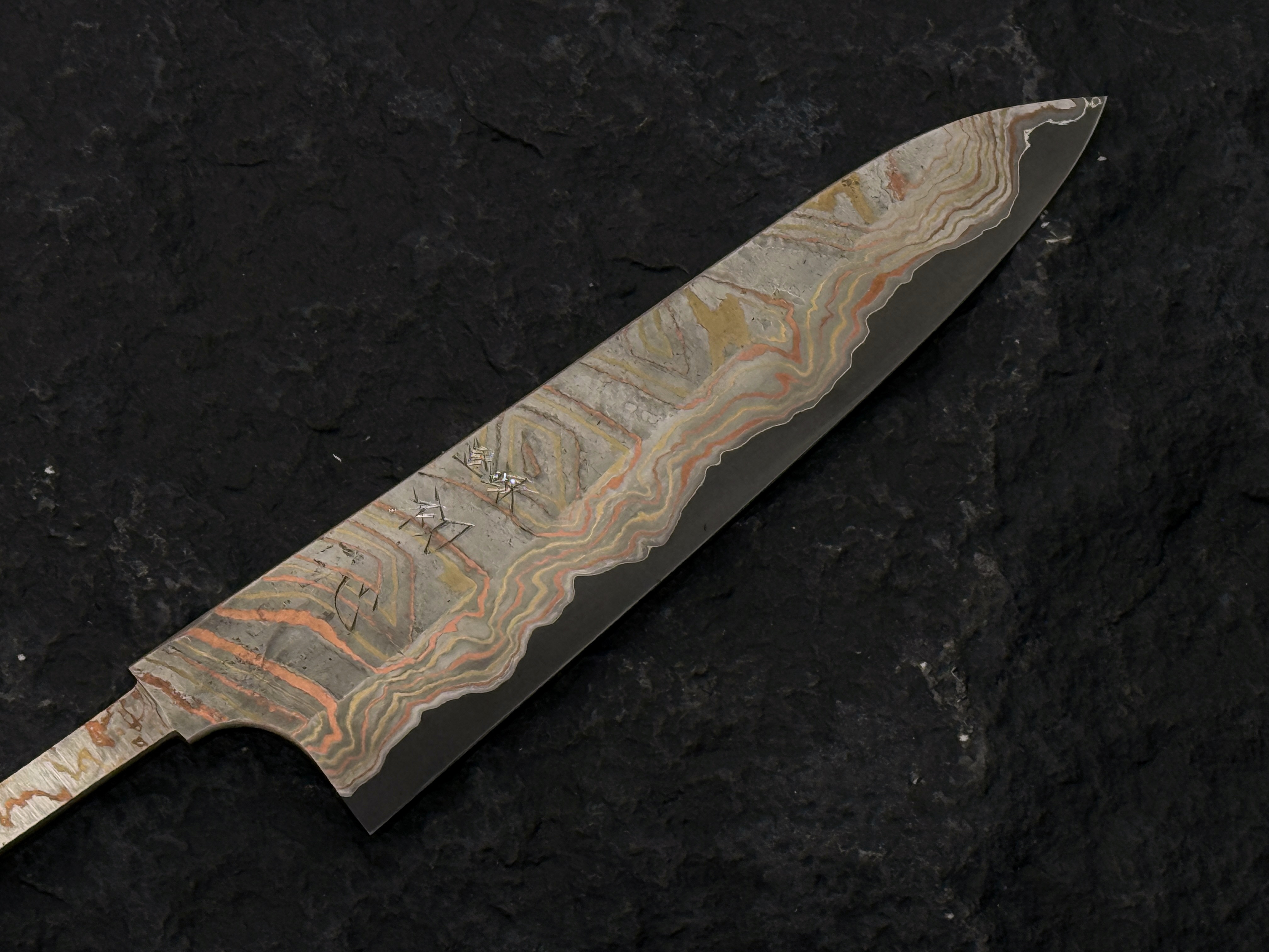 初心「彩」青紙二号 有色大馬士革鋼 牛刀