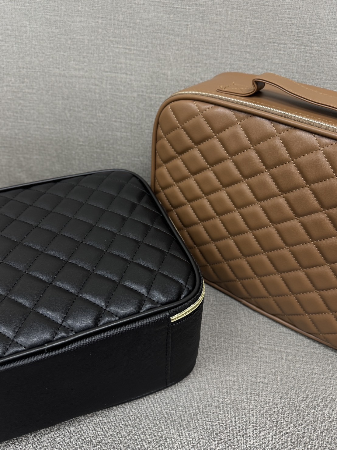 現貨供應🧳LED菱格化妝箱