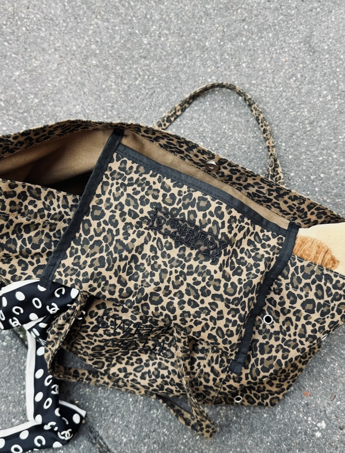 ᯓ 𝐒𝐖𝐄𝐄𝐓𝐈𝐄 𝐂𝐋𝐔𝐁 ♡ 𝘁𝗼𝘁𝗲 𝗯𝗮𝗴