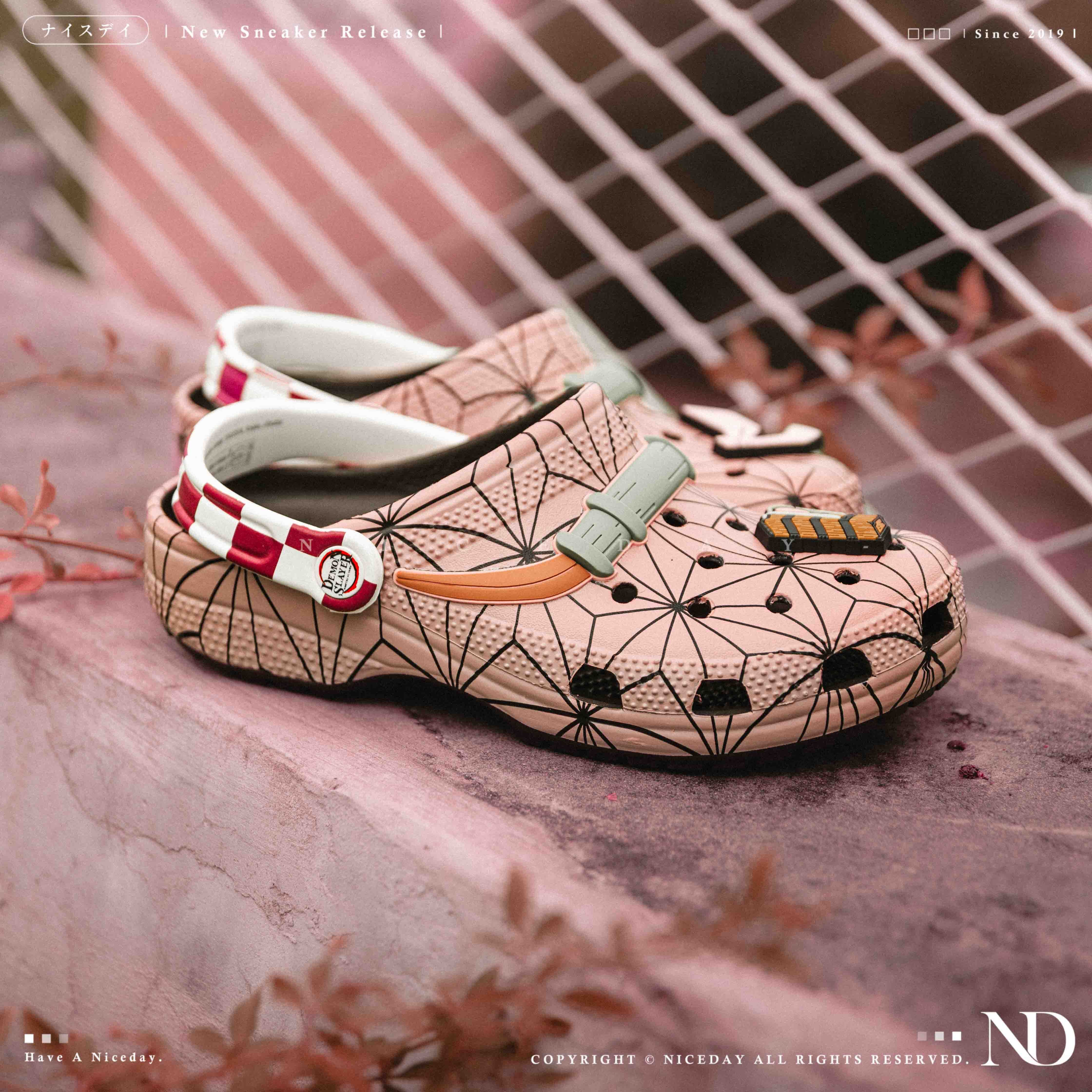 NICEDAY 現貨 鬼滅之刃 x Crocs Classic Crush 洞洞鞋 聯名 竈門 禰豆子 彌豆子 鬼 妹妹