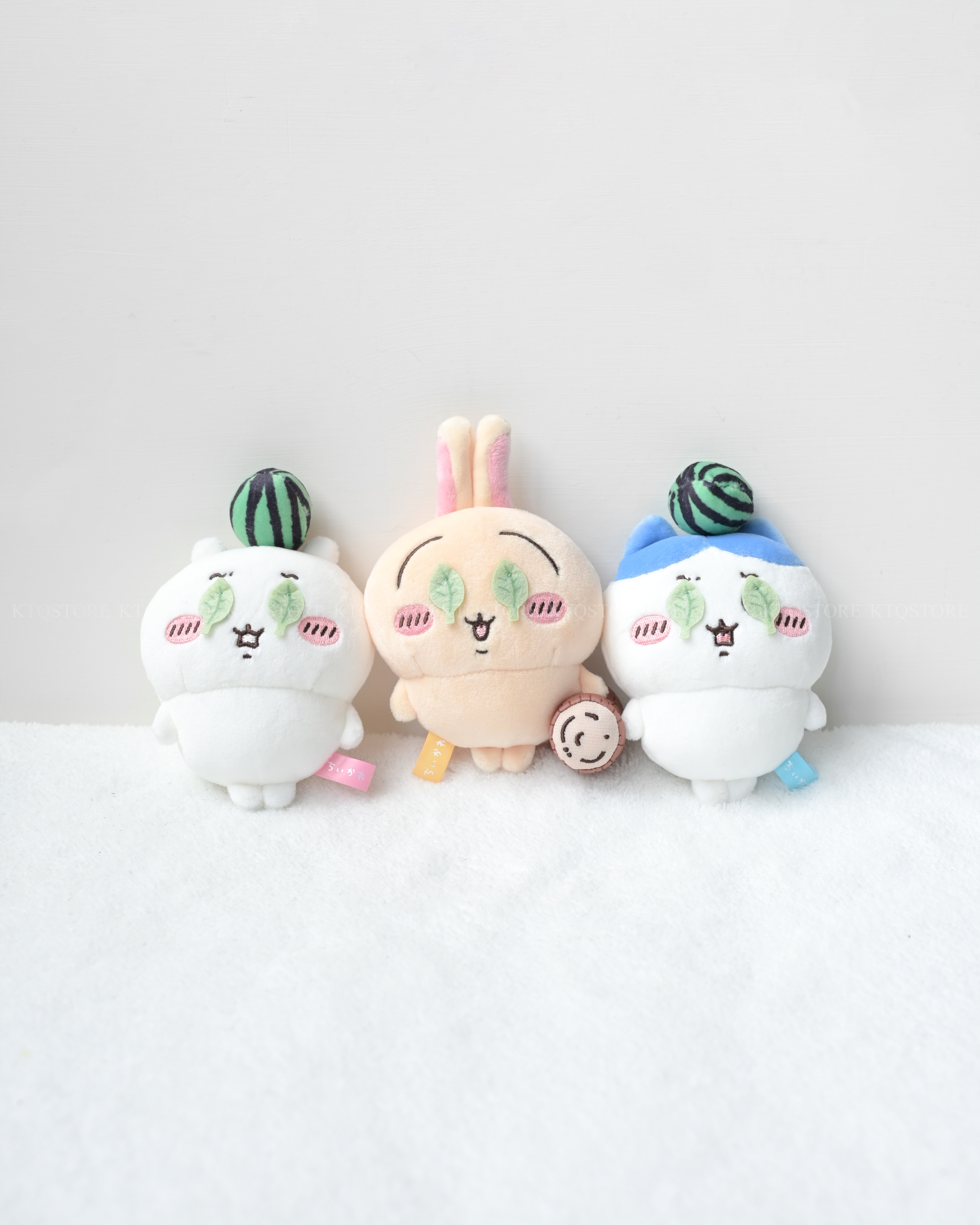 KTQ STORE ‧ 日本 Chiikawa 吉伊卡哇 打西瓜 吊飾 娃娃