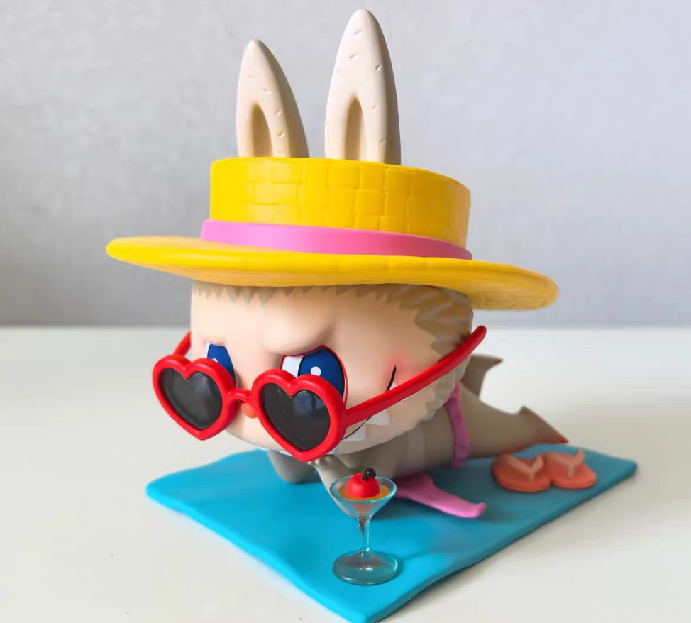 Labubu 沙灘大手辦擺設30cm