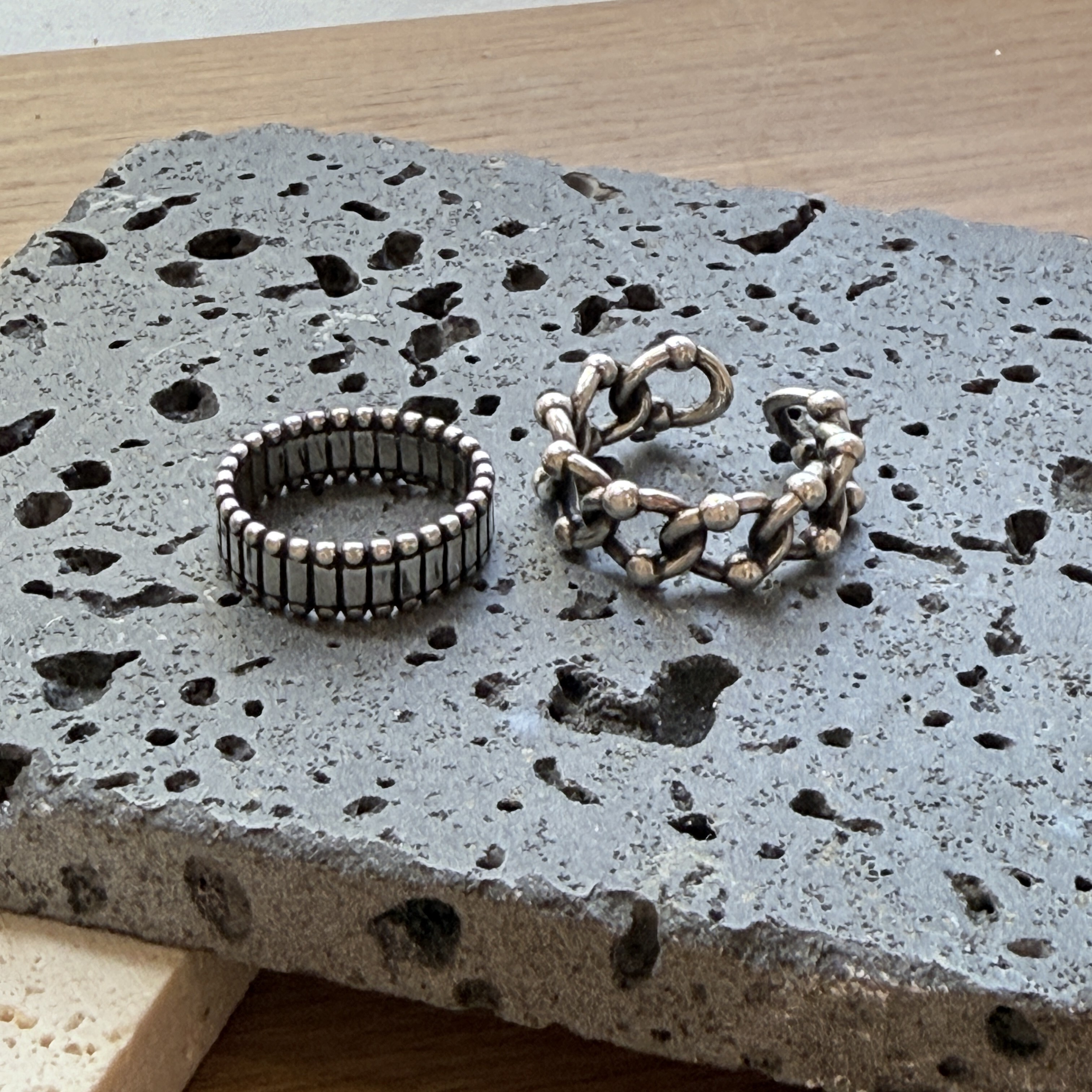 Industrial Style Chain Ring。Adjustable