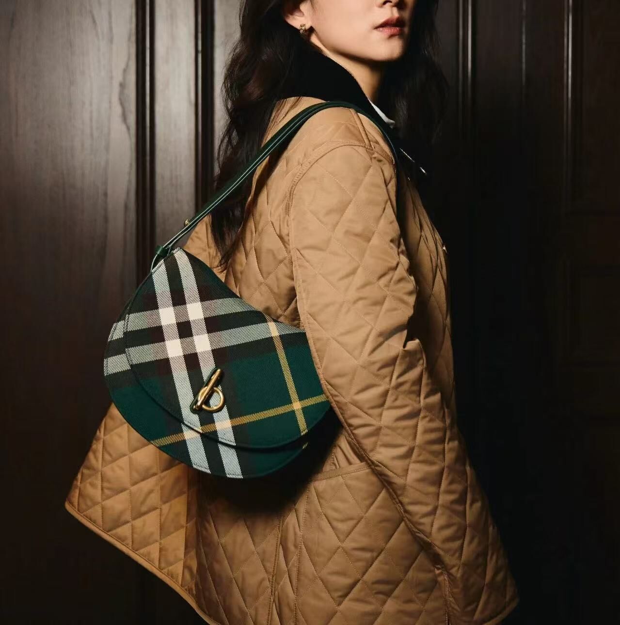 Burberry Medium Rocking Horse Check Saddle bag Ivy green