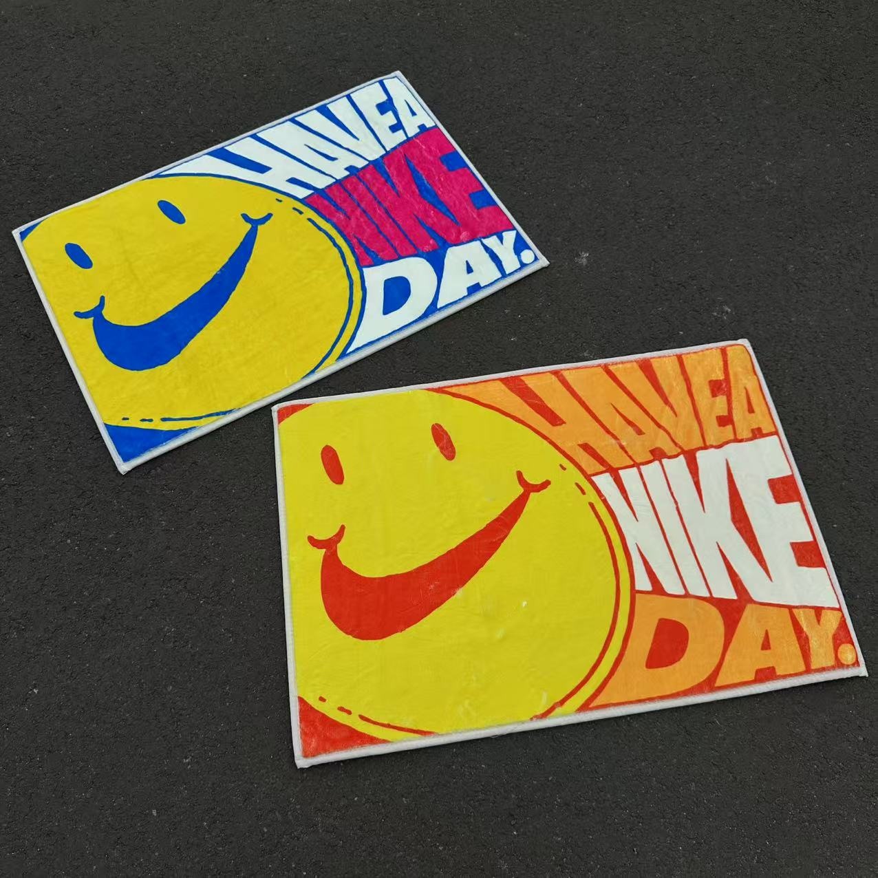 #預購 NIKE 微笑防滑地毯 兩色