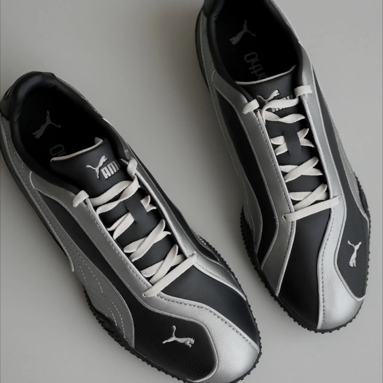 PUMA BELLA V2 LEATHER 銀光黑 薄底鞋 休閒 彪馬 國外限定 404043-01