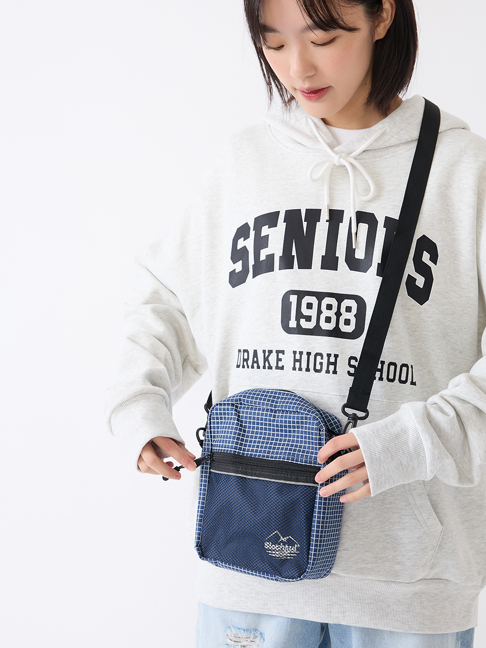 網格休閒斜背小包