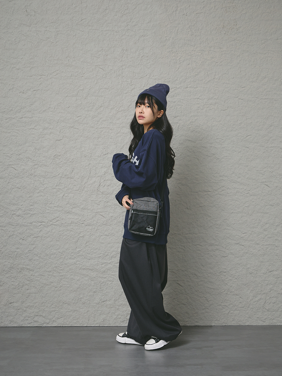 網格休閒斜背小包