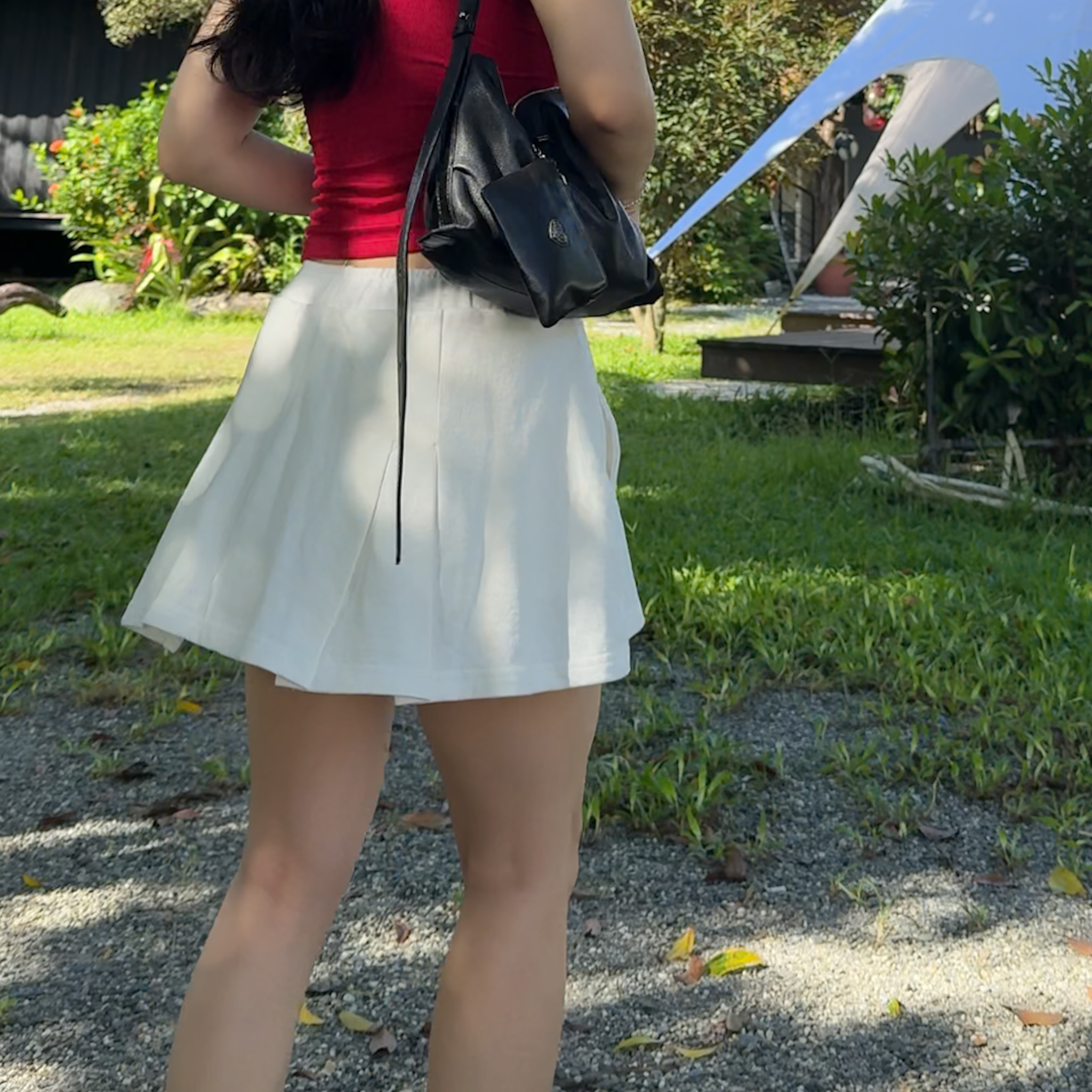 A06後設計打摺休閒棉短褲裙