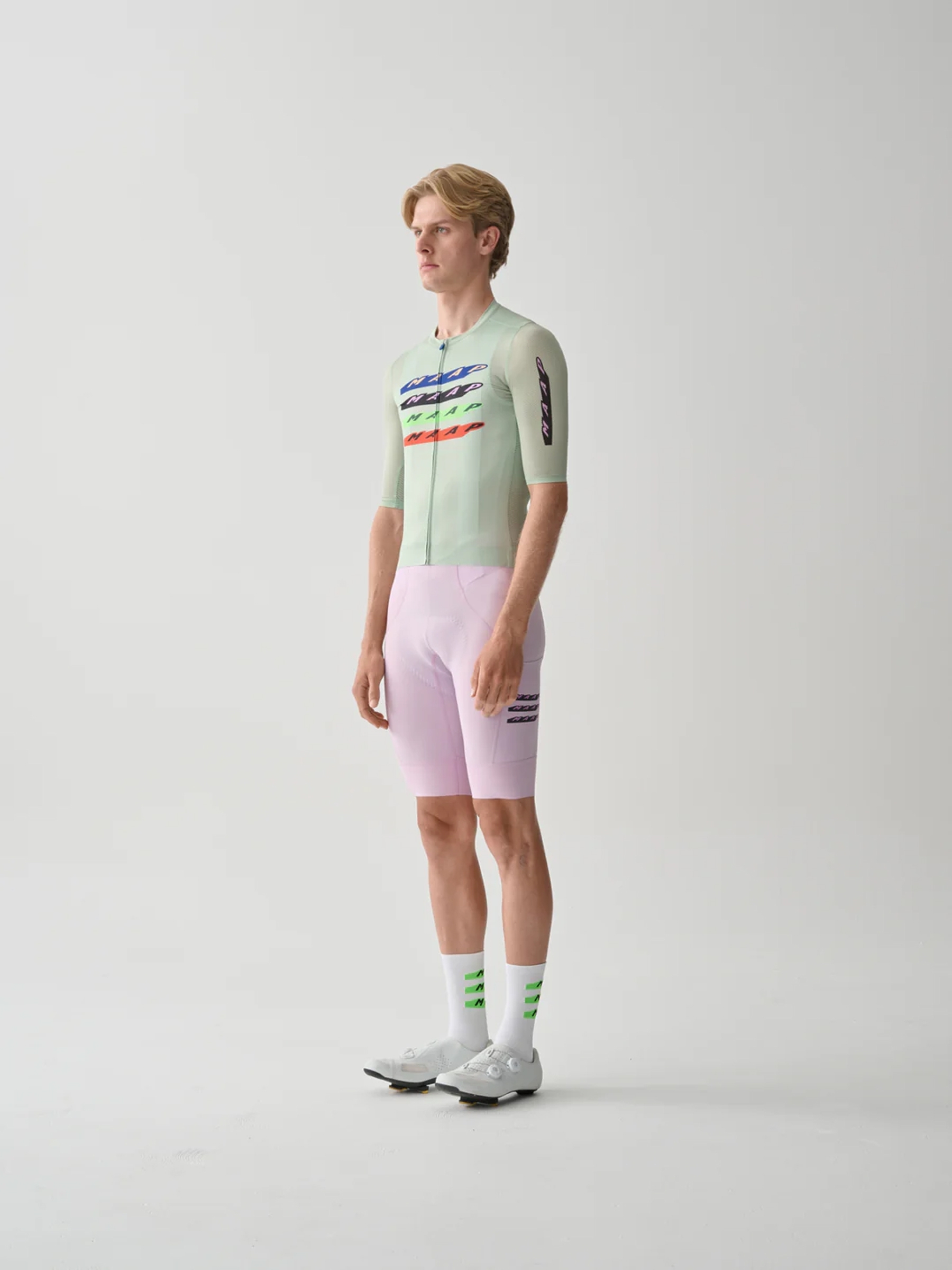 【MAAP】 Evade X Team Bib Cargo 男吊帶口袋短車褲 / Cherry