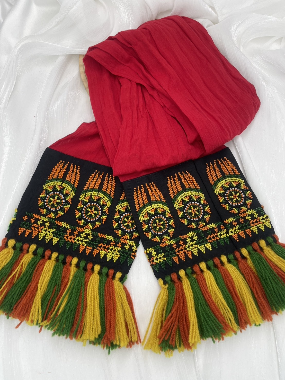 No.25紅棉紗布珠繡頭巾.面寬17全長含流蘇210