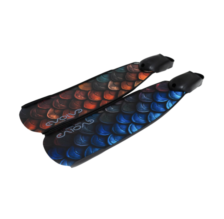 ▲ Evolve AIR 玻璃纖維蛙鞋 Water & Fire (不含腳套)