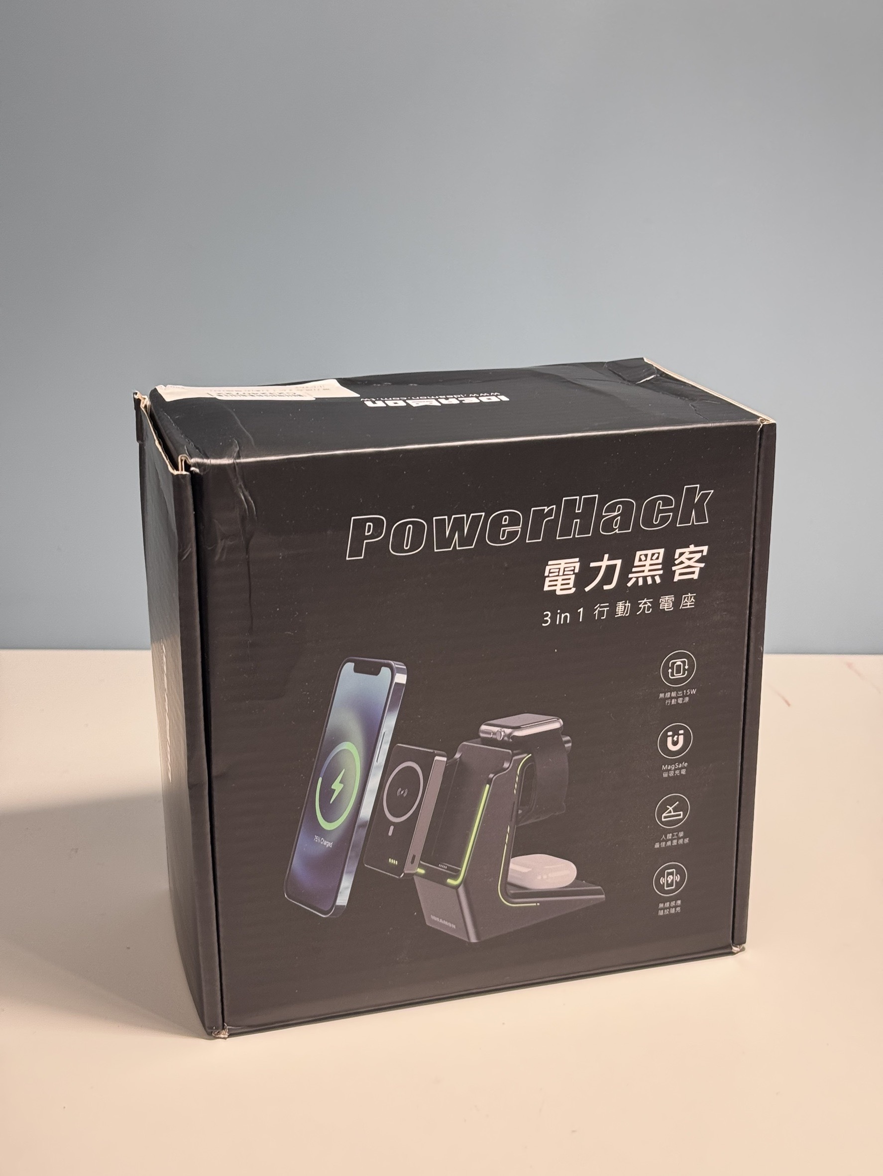 福利品出清【怪獸選物 IDEAMON】電力黑客 3 in 1 無線充電盤 白色