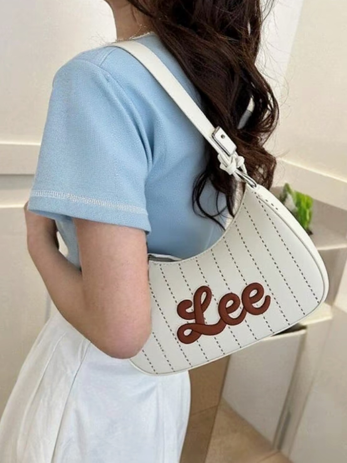 LEE 條紋 刺繡 腋下包