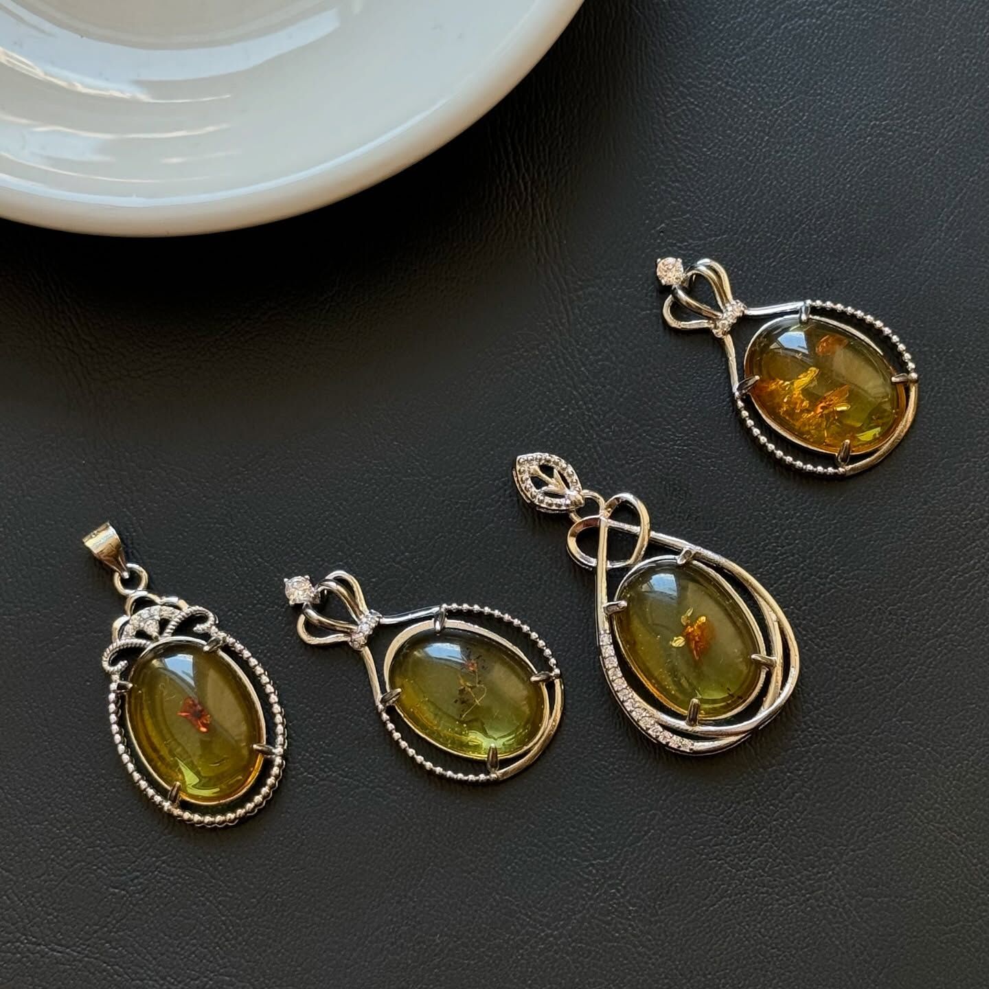 [原石] 琥珀 項鏈吊墜