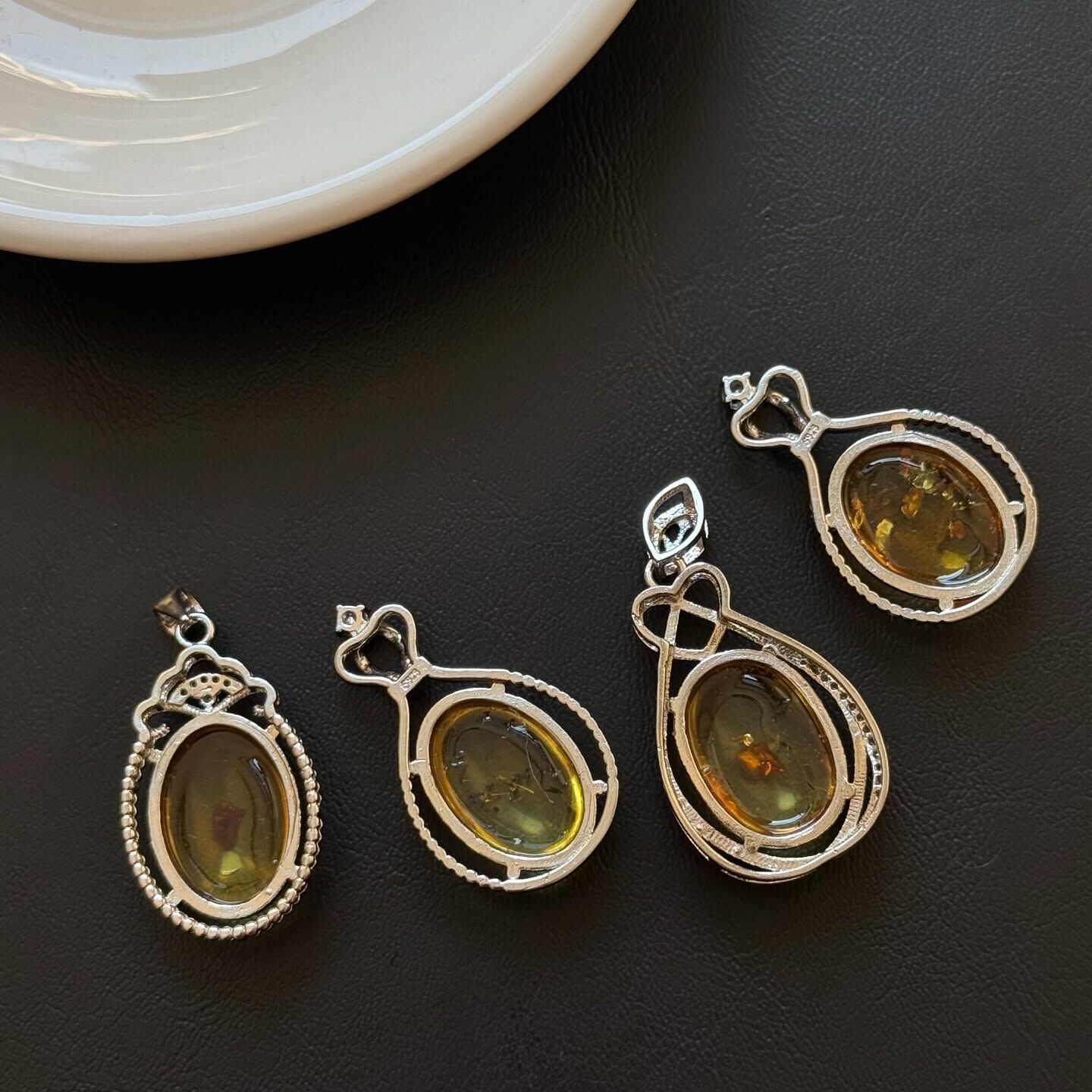 [原石] 琥珀 項鏈吊墜