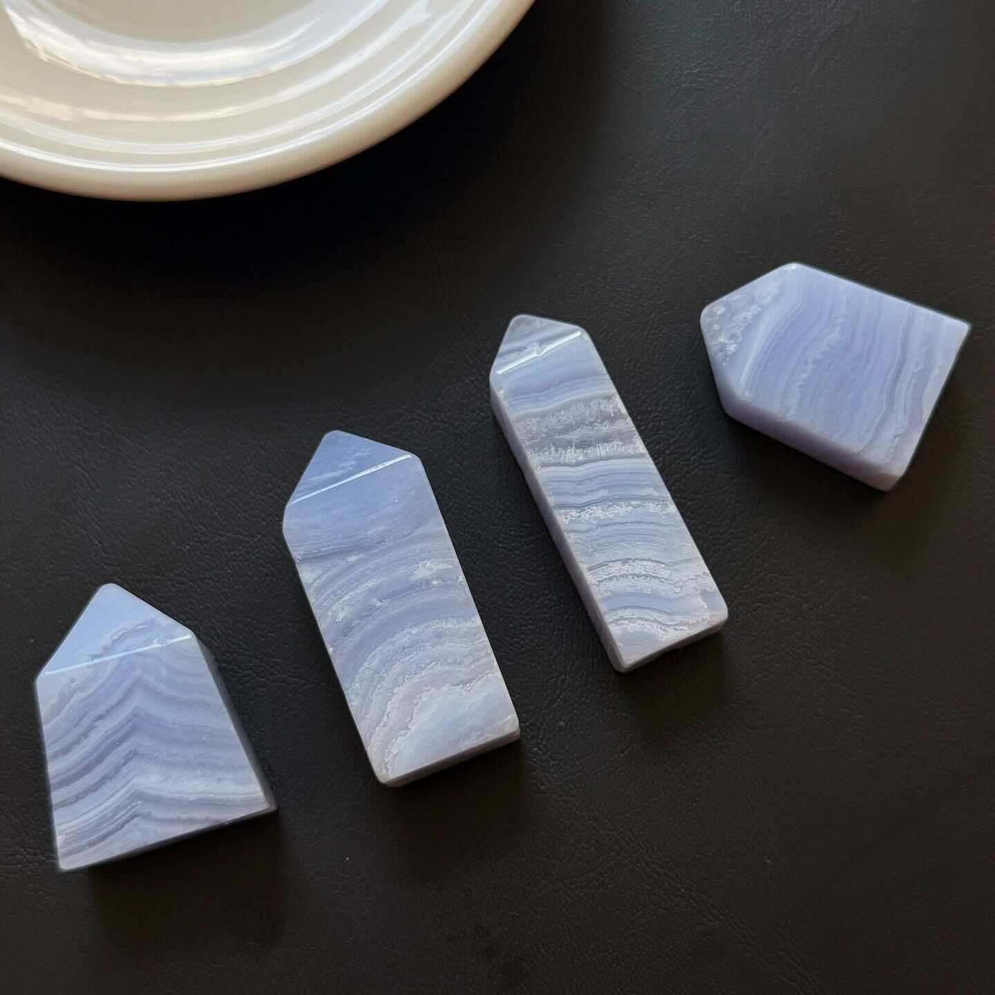 [原石] 藍紋瑪瑙 水晶柱