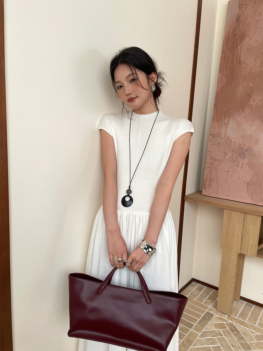 8W14 知性半高領拼接設計洋裝 三色