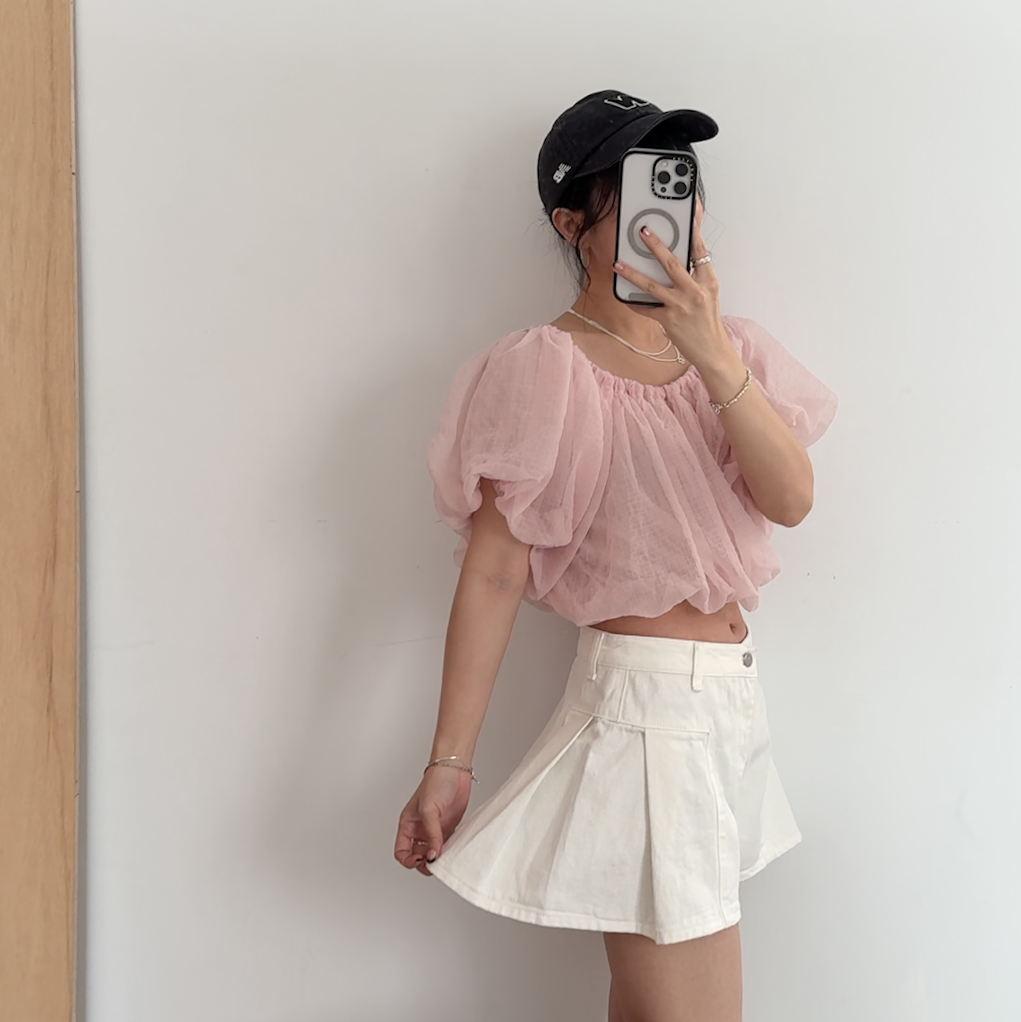 A40請把握!夏季限量雲朵袖可隨意拉領上衣(粉)