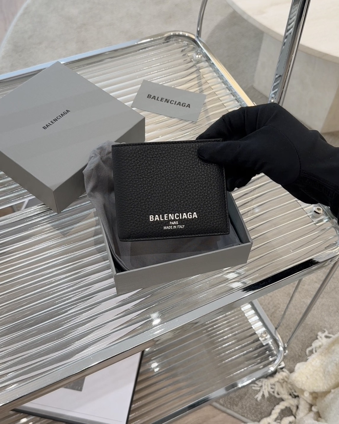 BALENCIAGA｜CREDIT 內零錢袋雙折短夾 黑色