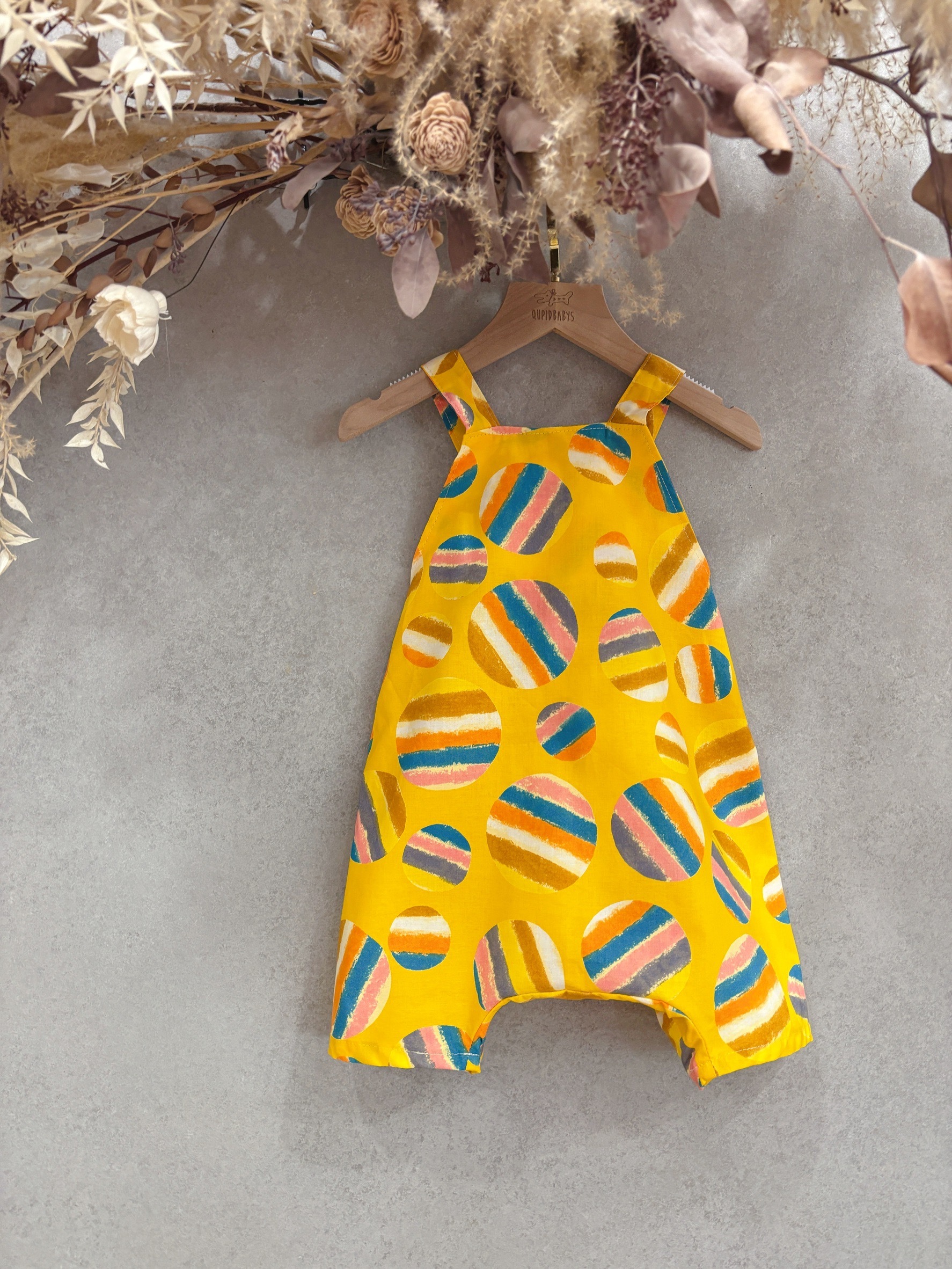 黃彈珠 吊帶短褲（90）