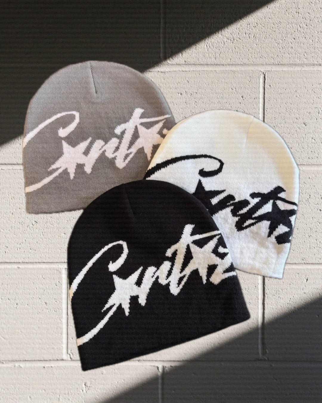 美式草寫字母針織帽