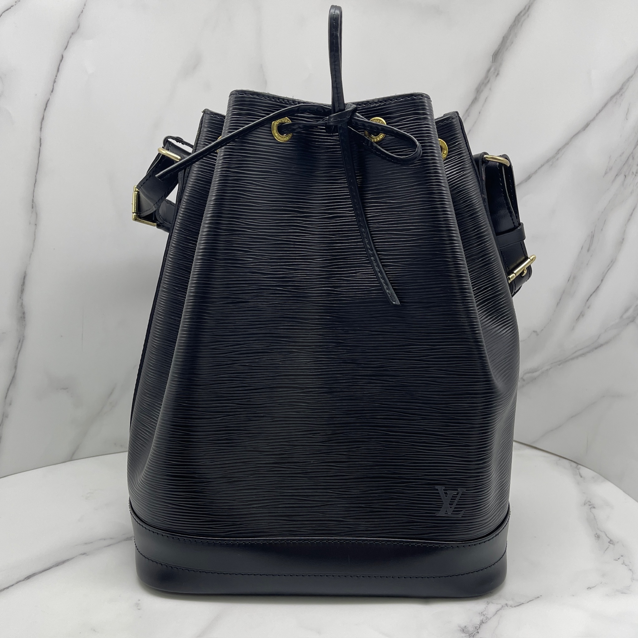 LV Vintage Epi Bucket