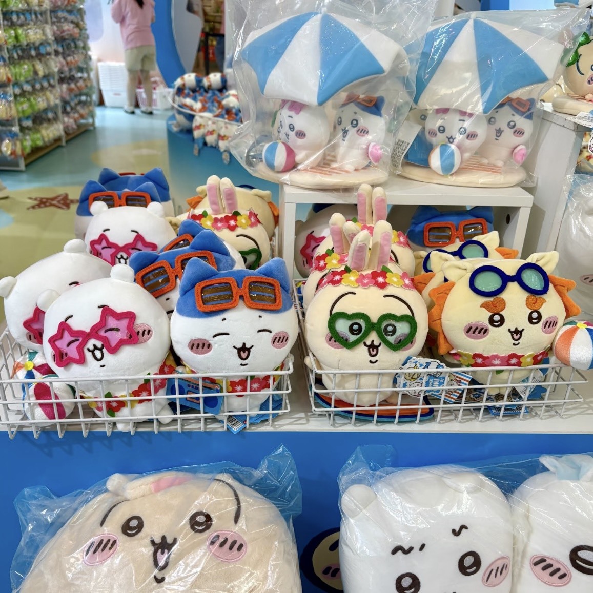 iSNEAKERS｜MINISO x Chiikawa 吉伊卡哇 夏季花環娃娃 四款