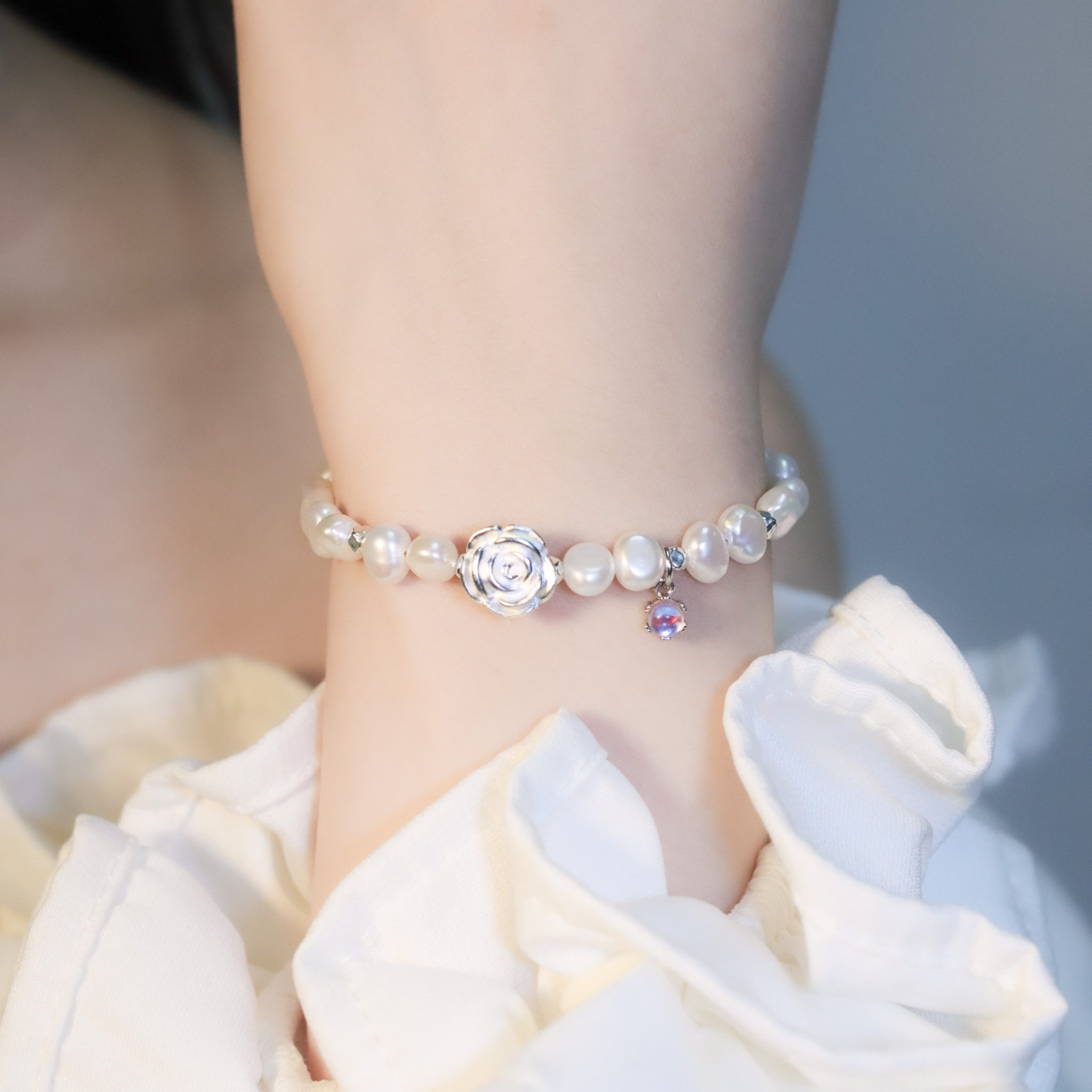 | 925純銀・珍珠・琉璃 | 玫瑰漫心意手鏈  | BR1378 |