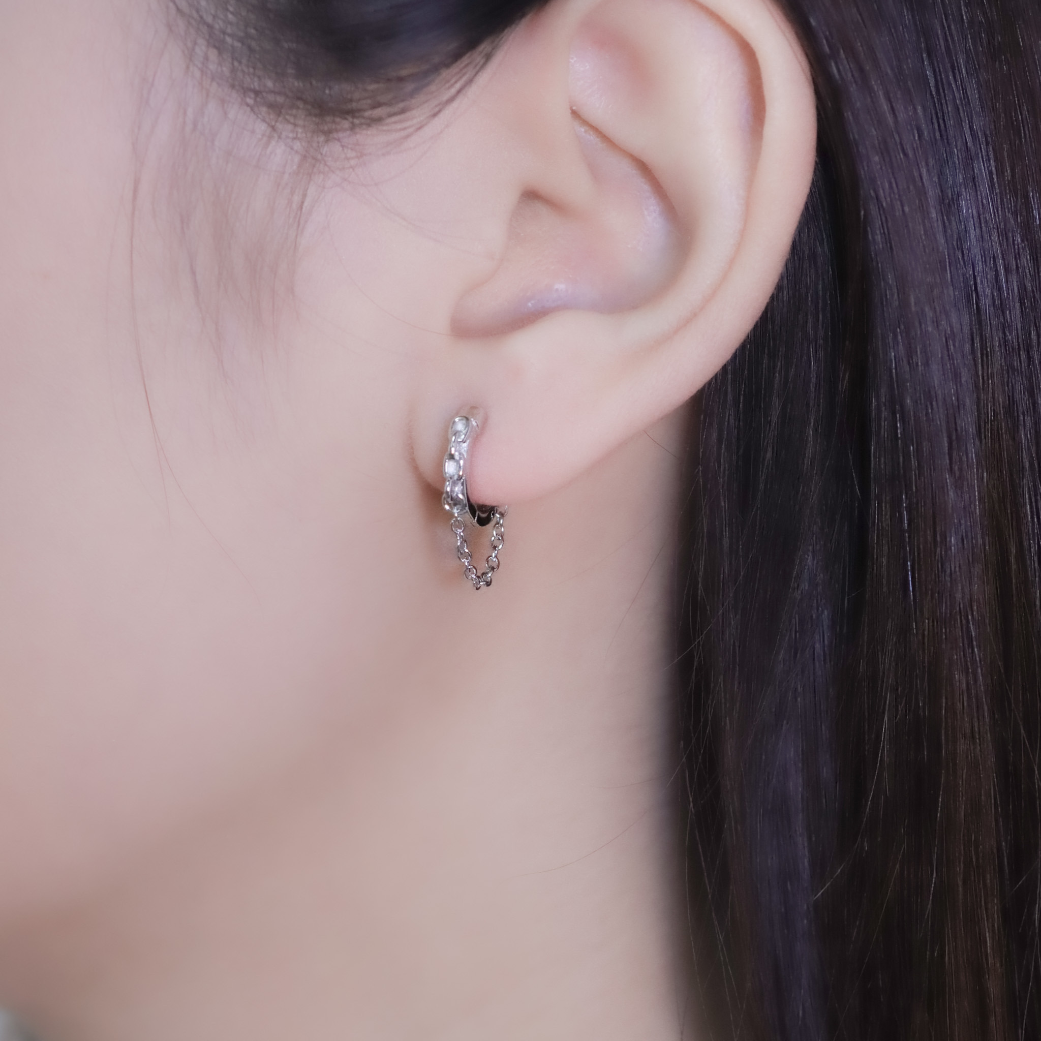 | 925純銀・白金 | 態度耳環 | EA1032 |